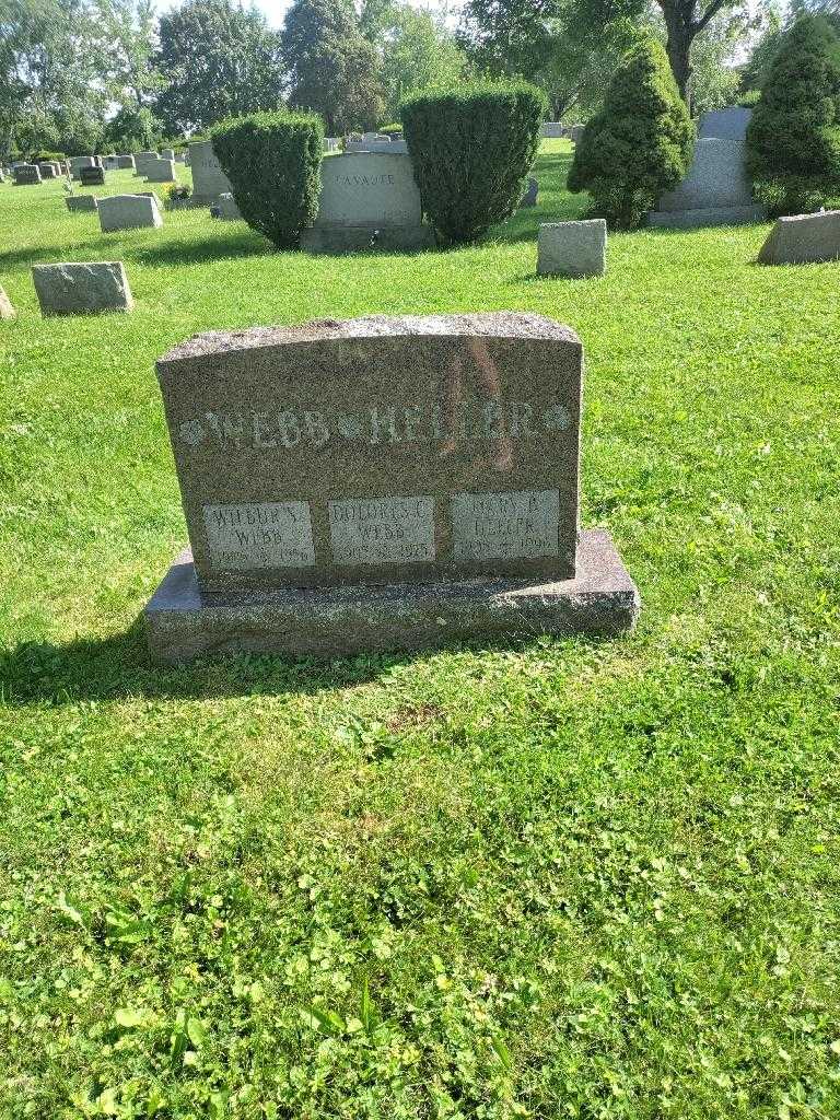 Mary B. Heller's grave. Photo 1