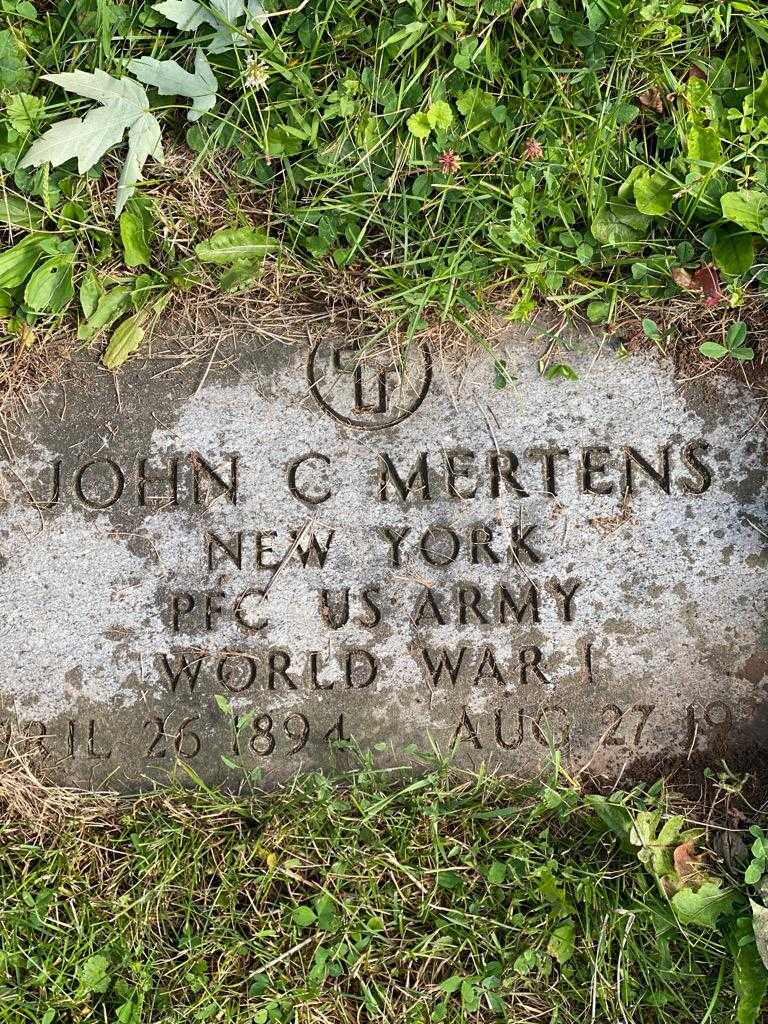 John C. Mertens's grave. Photo 3