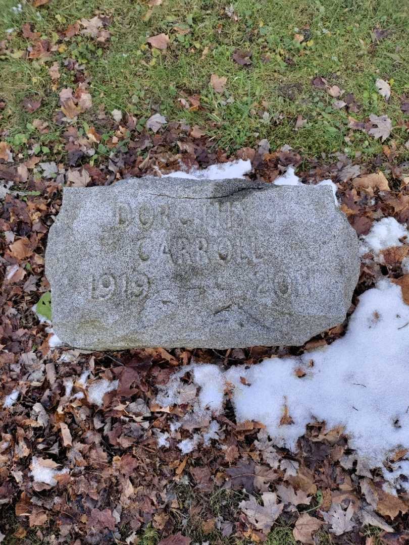 Dorothy J. Carroll's grave. Photo 2