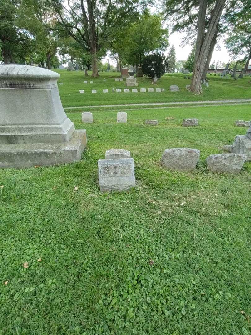 Albert H. Warner's grave. Photo 2