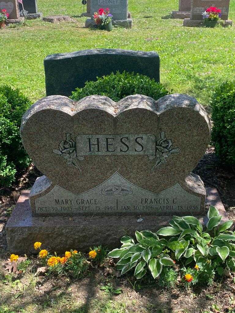 Mary Grace Hess's grave. Photo 3
