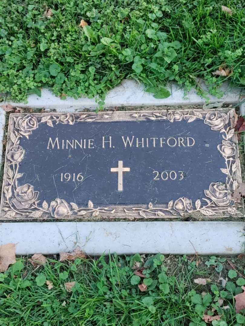 Minnie H. Whitford's grave. Photo 3