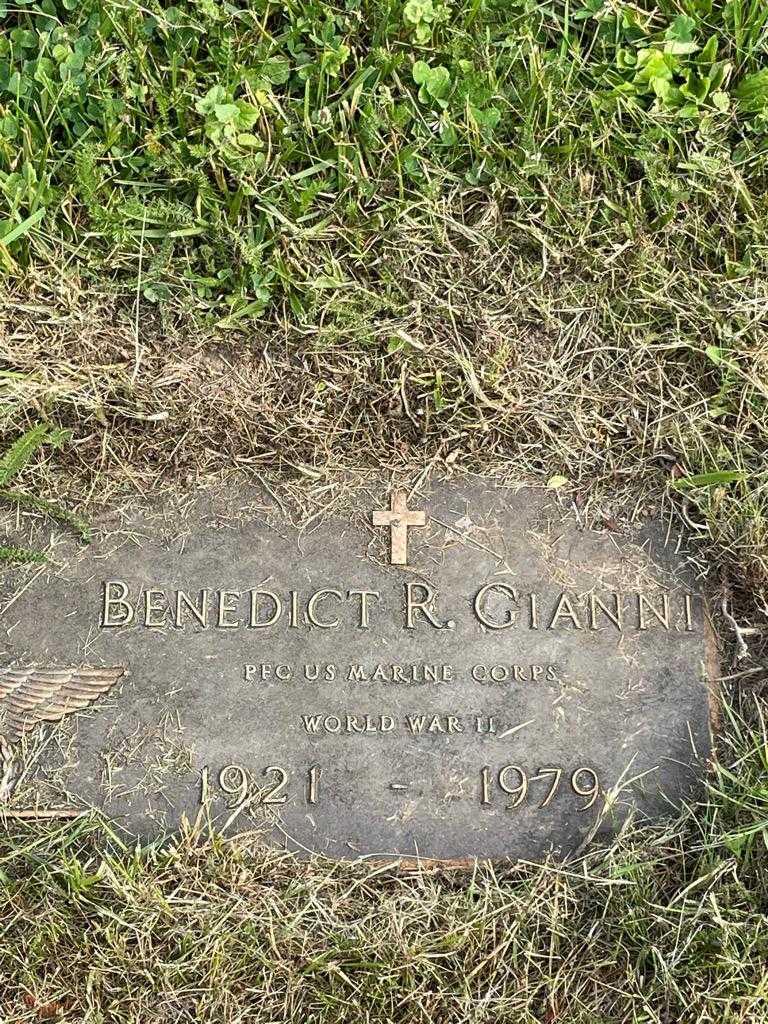 Benedict R. Gianni's grave. Photo 3