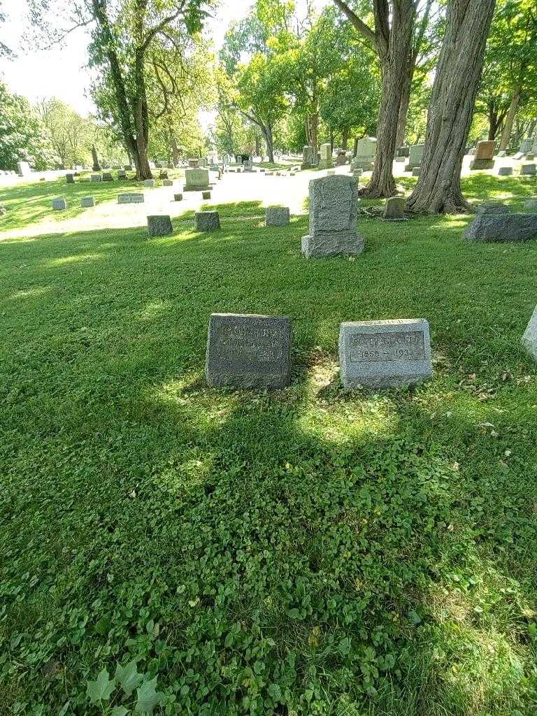 Katherine Zimmerman's grave. Photo 1