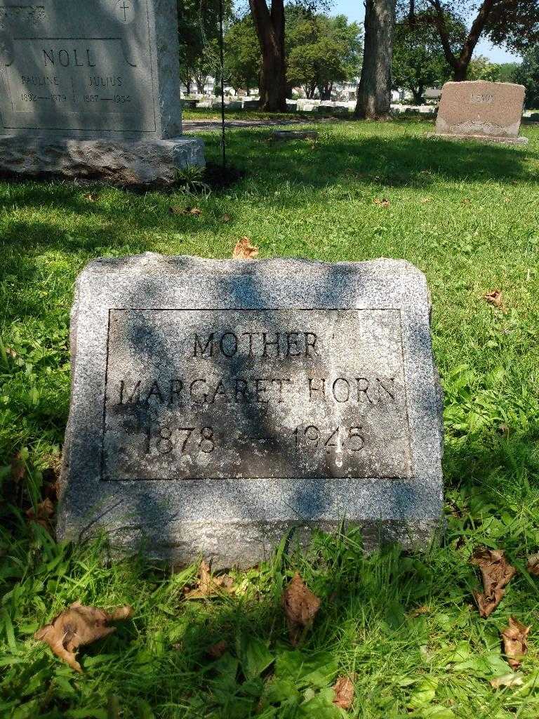 Margaret Horn's grave. Photo 2