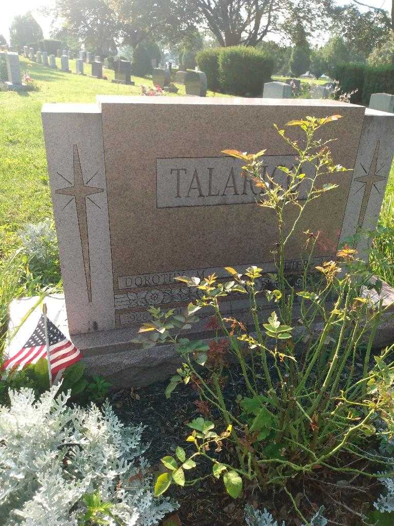 Dorothy M. Talarico's grave. Photo 3