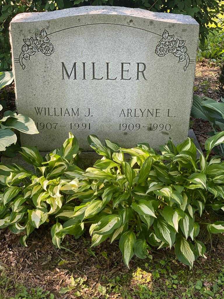William J. Miller's grave. Photo 3