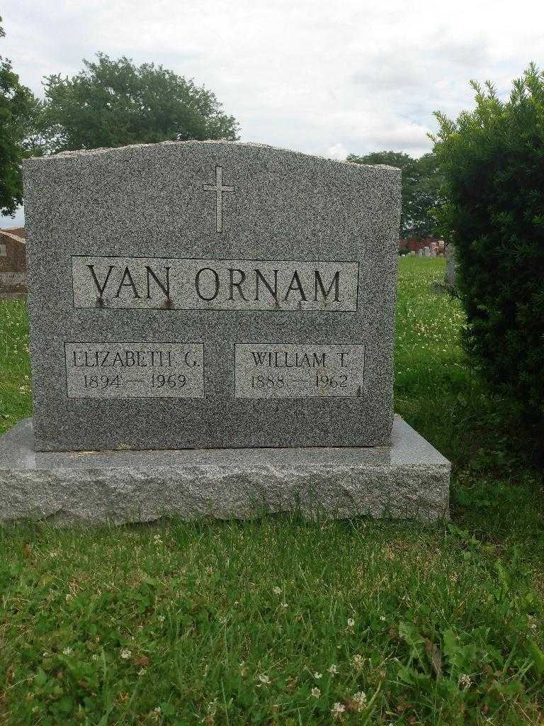 William T. Van Ornam's grave. Photo 1
