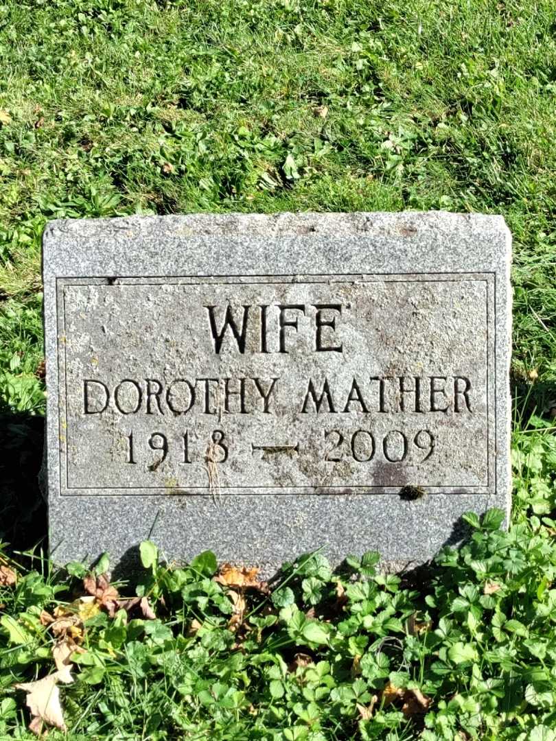 Dorothy G. Mather's grave. Photo 3