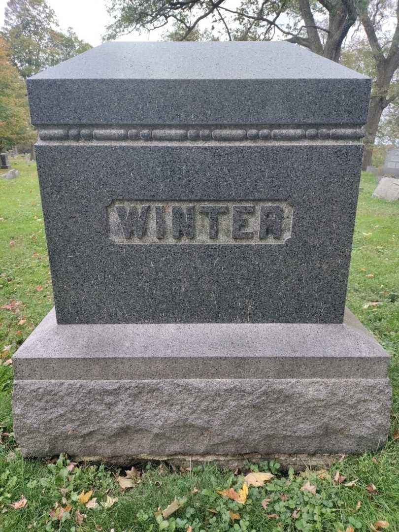 Frank C. Shepard's grave. Photo 4