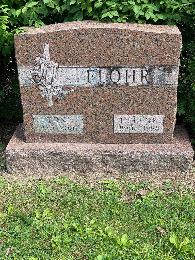 Toni Flohr's grave. Photo 3
