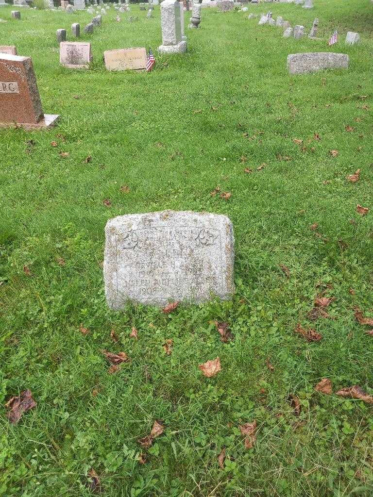 Helen Phillips Allen's grave. Photo 1