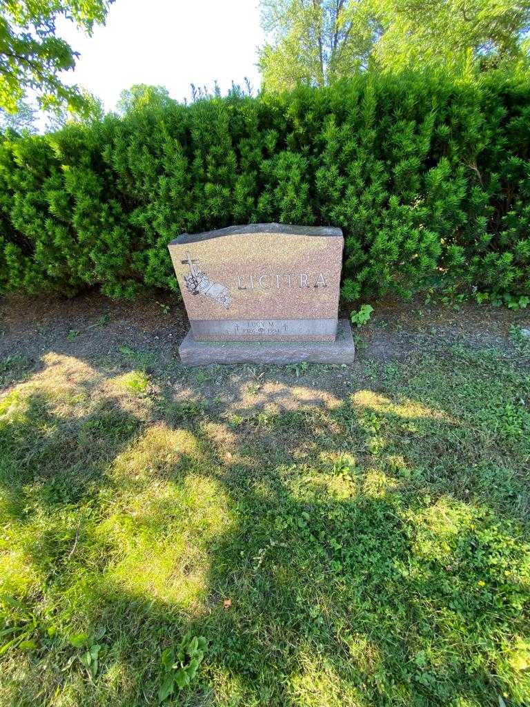 Lucy M. Licitra's grave. Photo 1