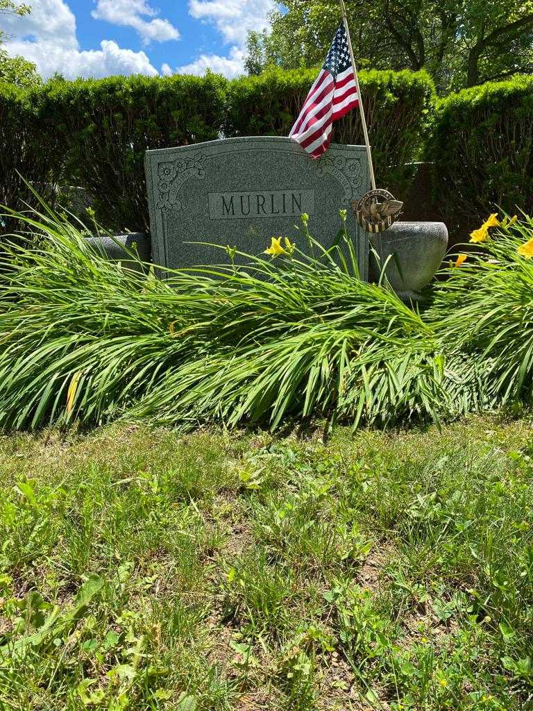 Jean Murlin's grave. Photo 2