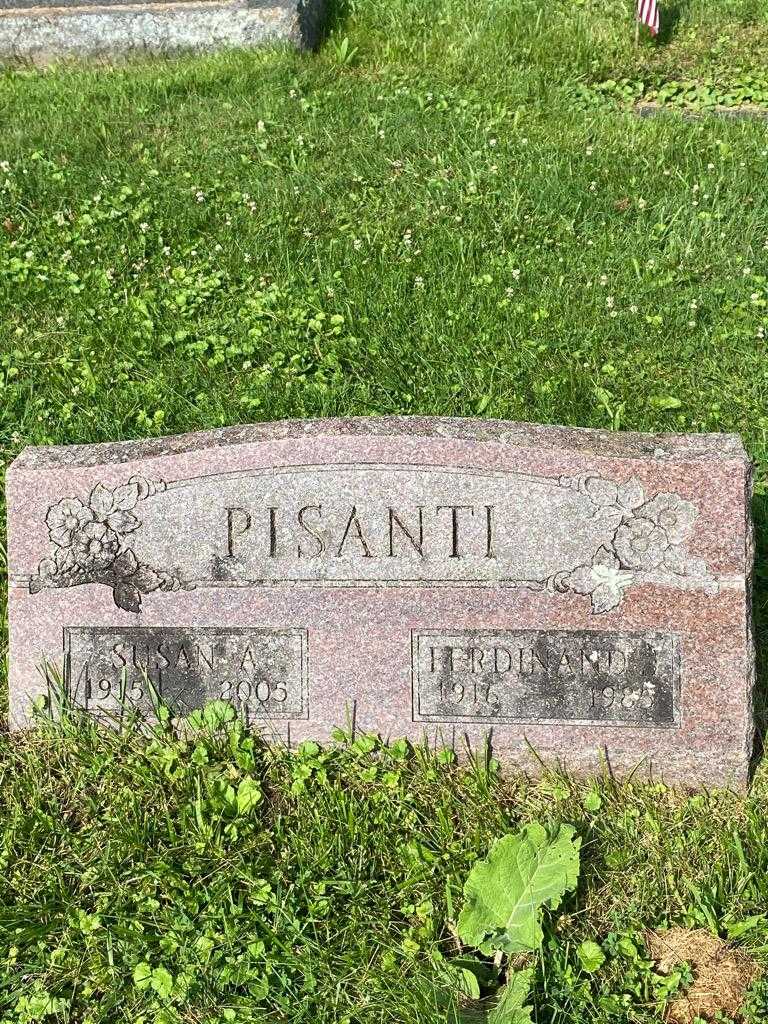 Susan A. Pisanti's grave. Photo 3