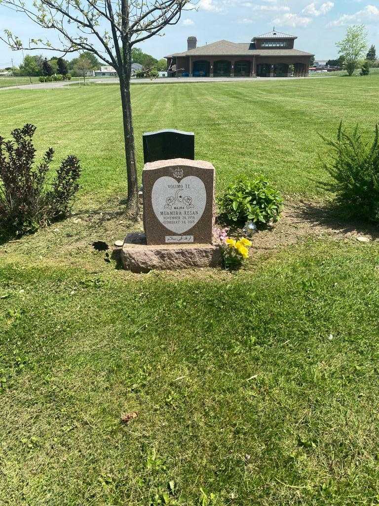 Muamera Kesan's grave. Photo 3
