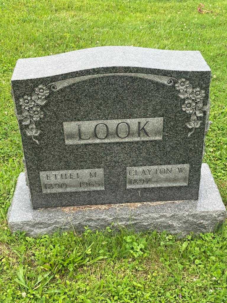 Clayton W. Look's grave. Photo 3