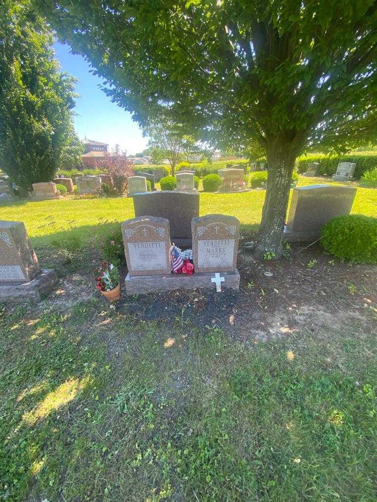 Joel . Venditti Marks's grave. Photo 1