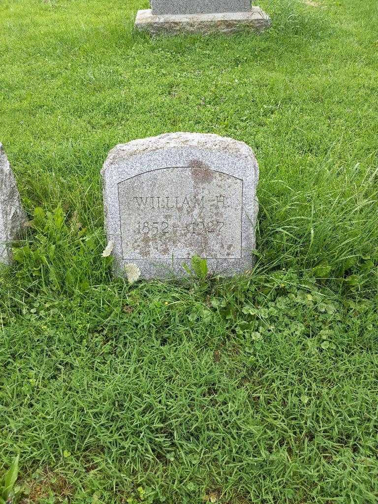 William H. Monroe's grave. Photo 3