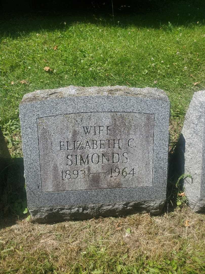 Elizabeth C. Simonds's grave. Photo 3