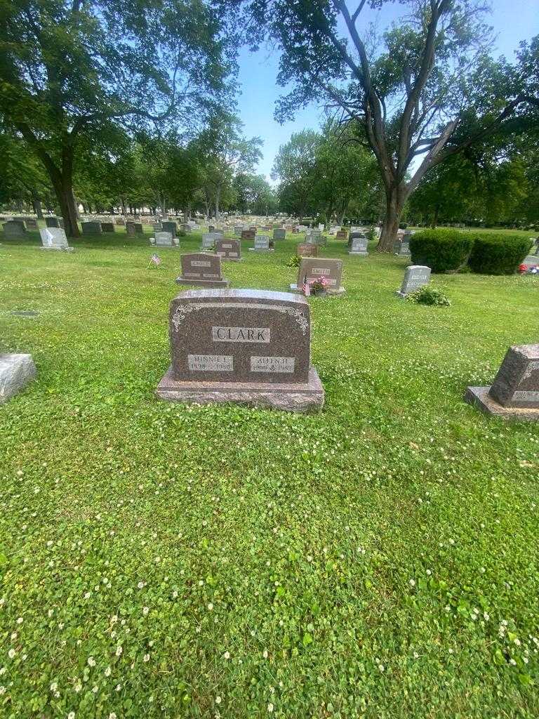 Allen H. Clark's grave. Photo 1