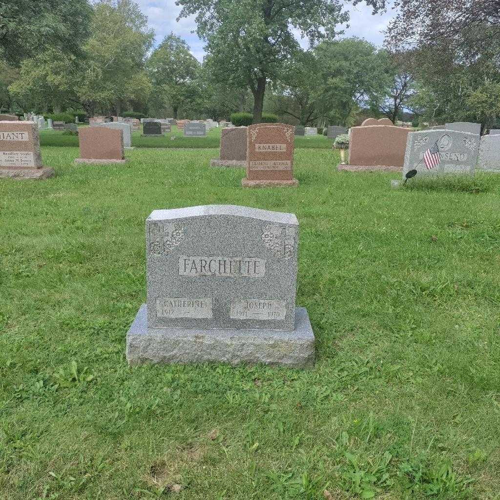 Joseph Farchette's grave. Photo 1