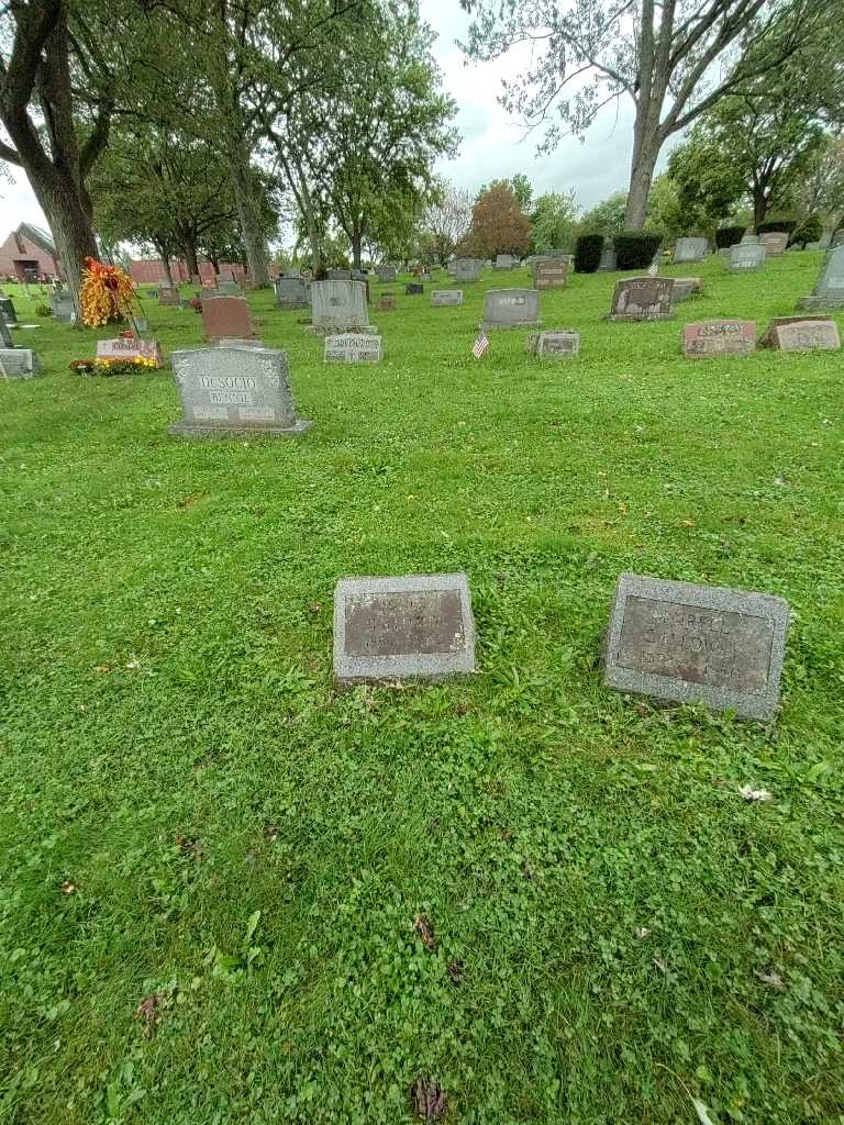 Agnes Galloway's grave. Photo 1