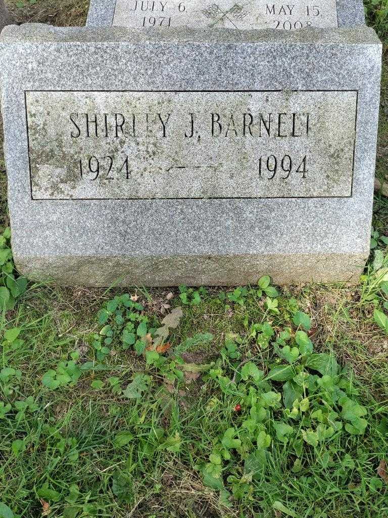 Shirley J. Barnell's grave. Photo 3