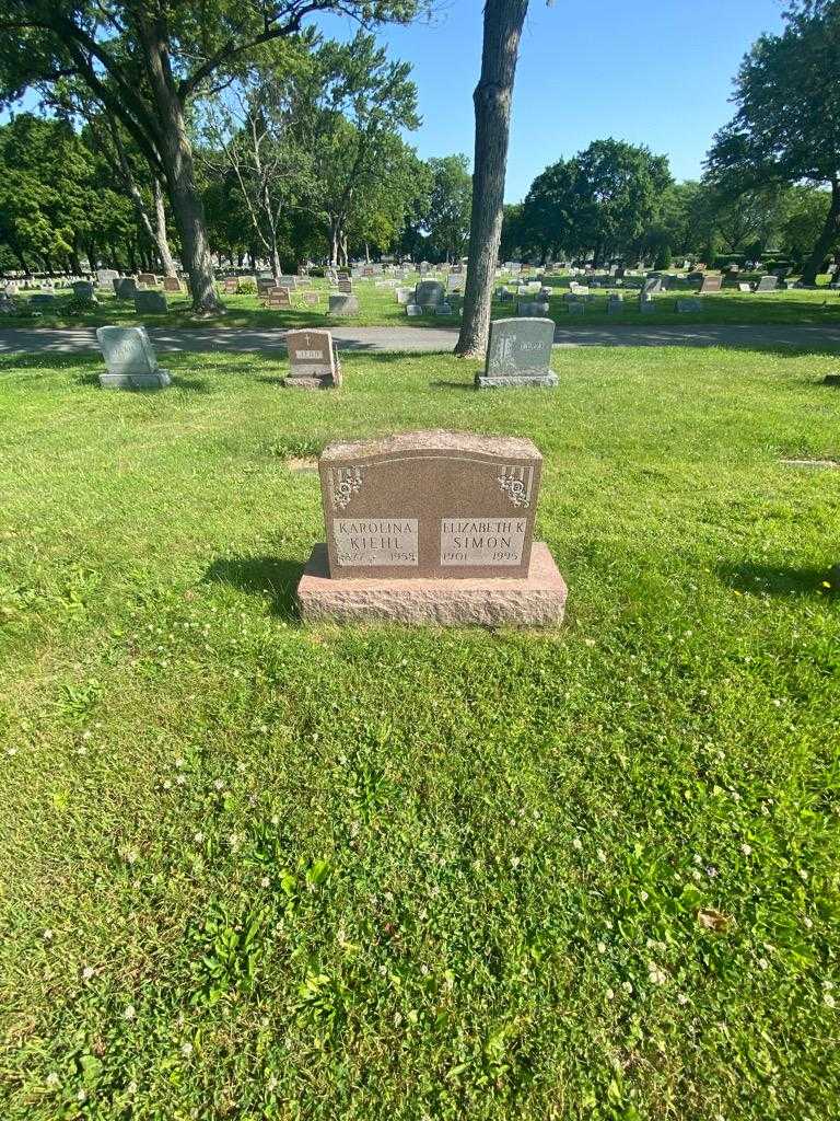 Elizabeth K. Simon's grave. Photo 1