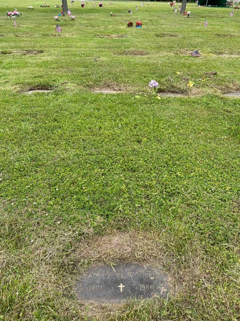 Gladys York Woodruff's grave. Photo 2
