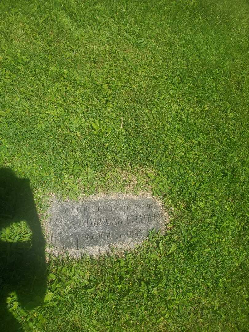 Jean Fellows Duncan's grave. Photo 3