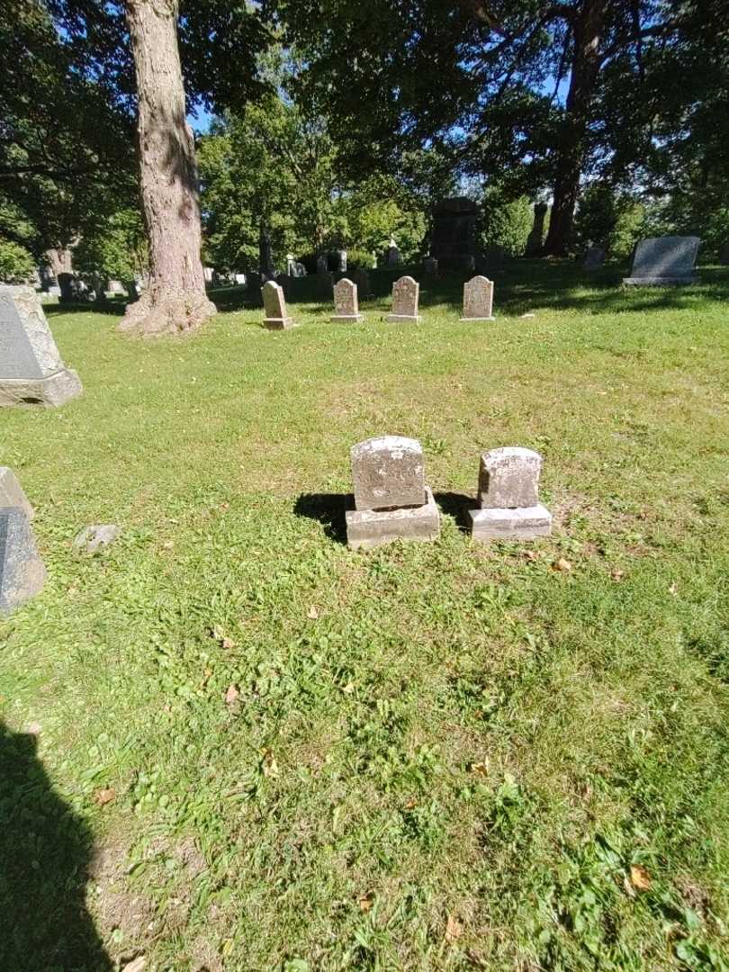 Allen J. Van Slyke's grave. Photo 1