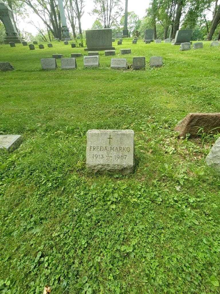 Freda Marko's grave. Photo 1