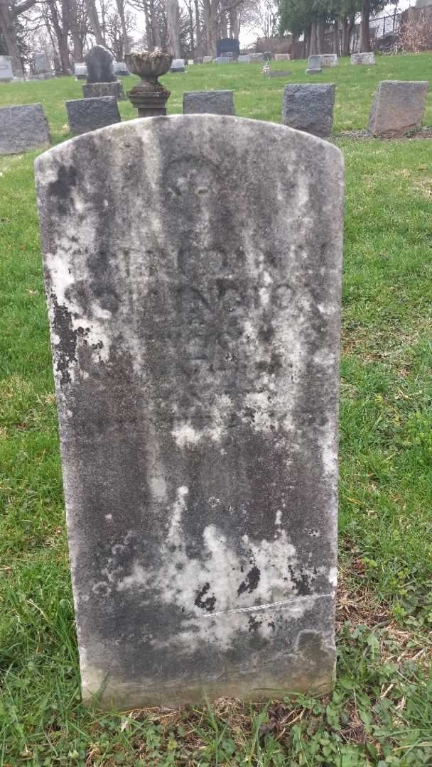 Albert Daniel Hollington's grave. Photo 3