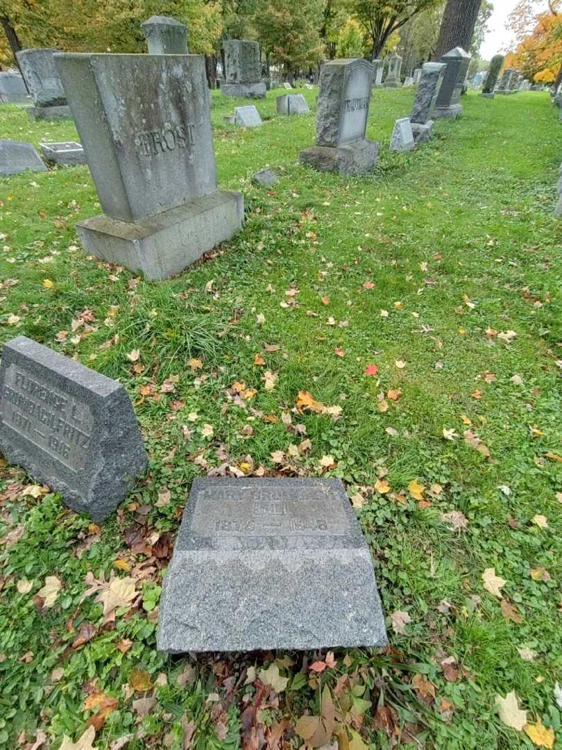 Mary Grumbach Ball's grave. Photo 1