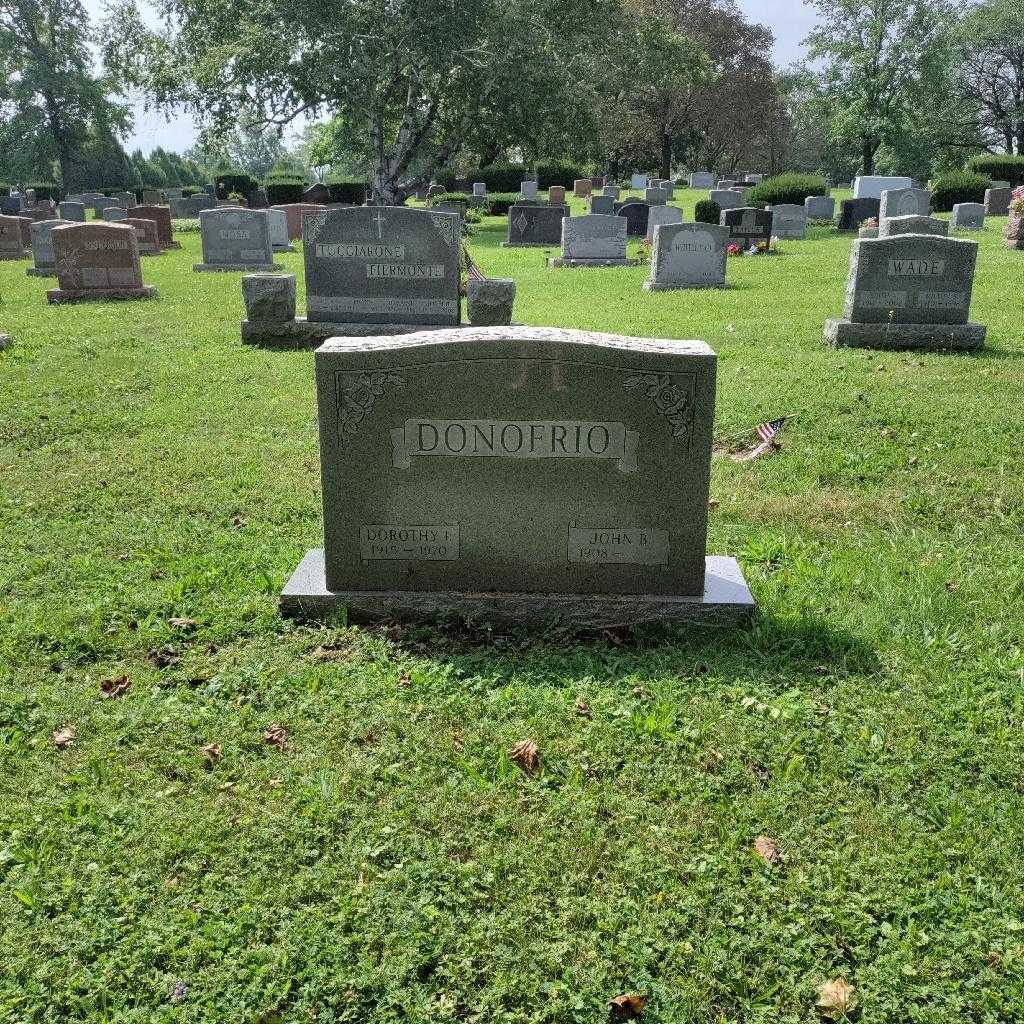 Dorothy I. Donofrio's grave. Photo 3