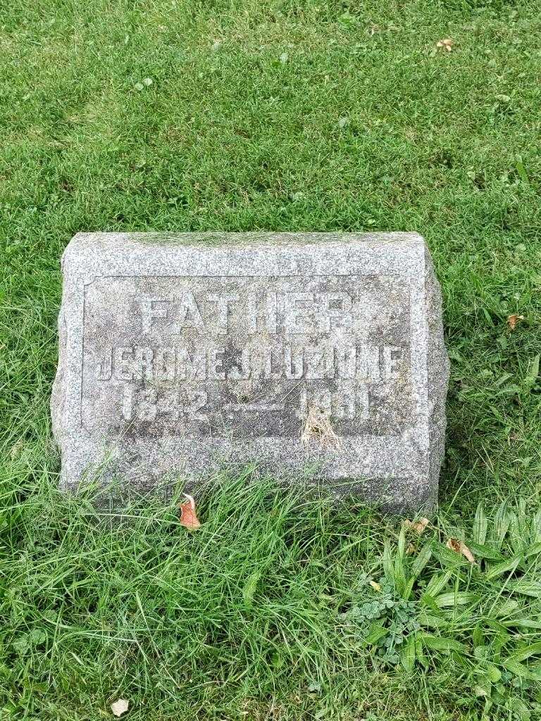 Jerome J. Luziune's grave. Photo 3