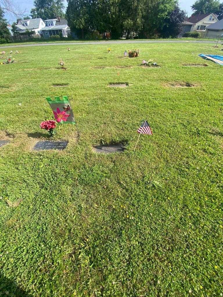 Robert C. Pomeroy's grave. Photo 1