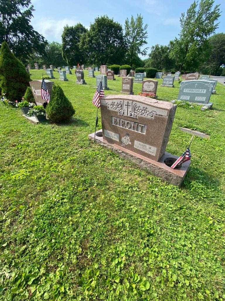 Jane D. Biront's grave. Photo 1