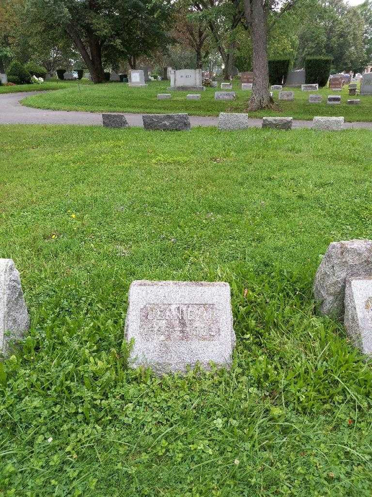 Jennie M. Post's grave. Photo 1