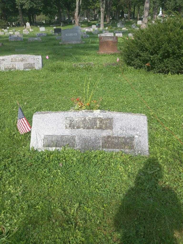 Edward C. Kohles's grave. Photo 1