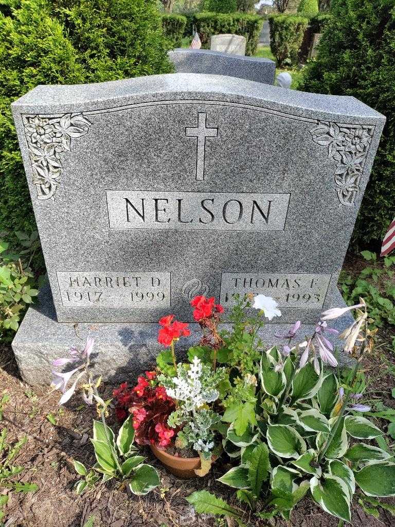 Harriet D. Nelson's grave. Photo 2