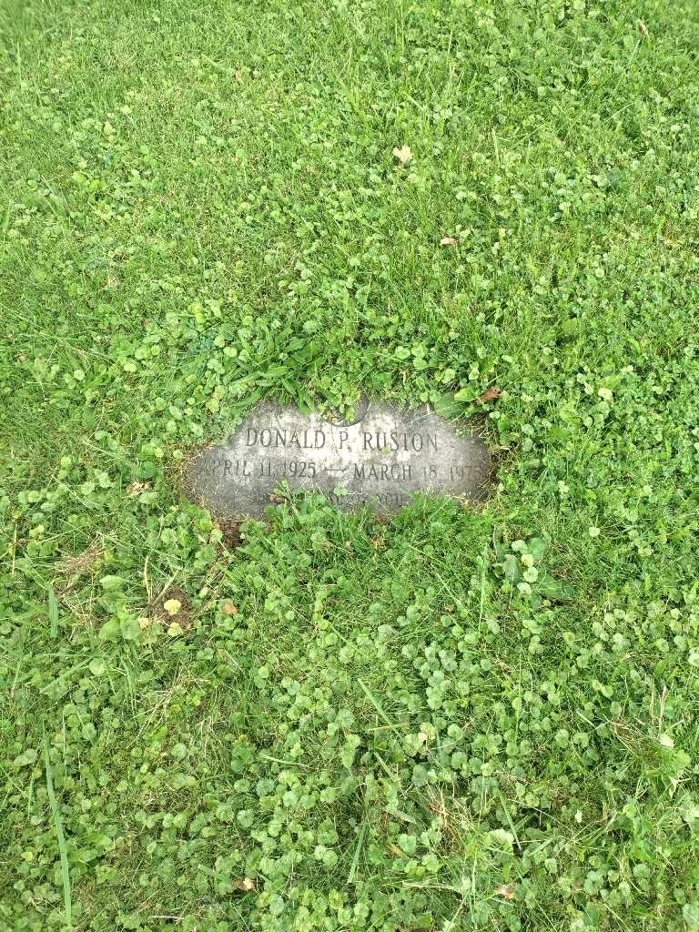 Donald P. Ruston's grave. Photo 2