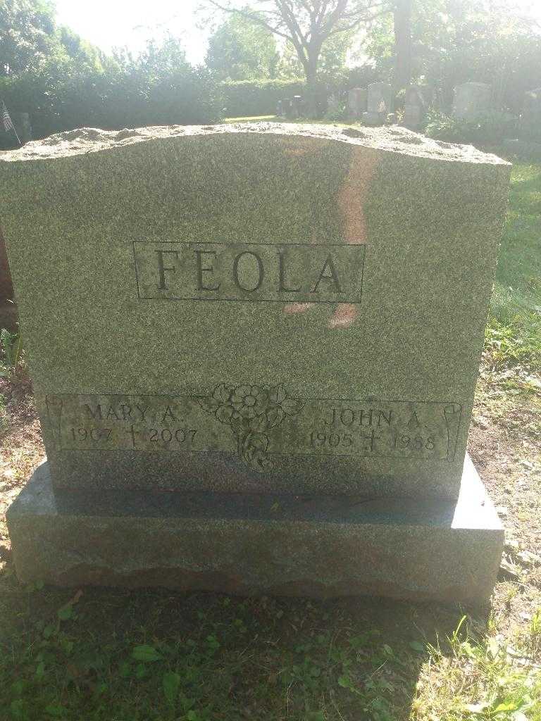 Mary A. Feola's grave. Photo 2