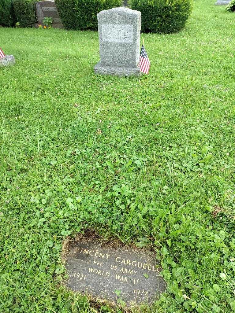 Vincent Carguello's grave. Photo 5