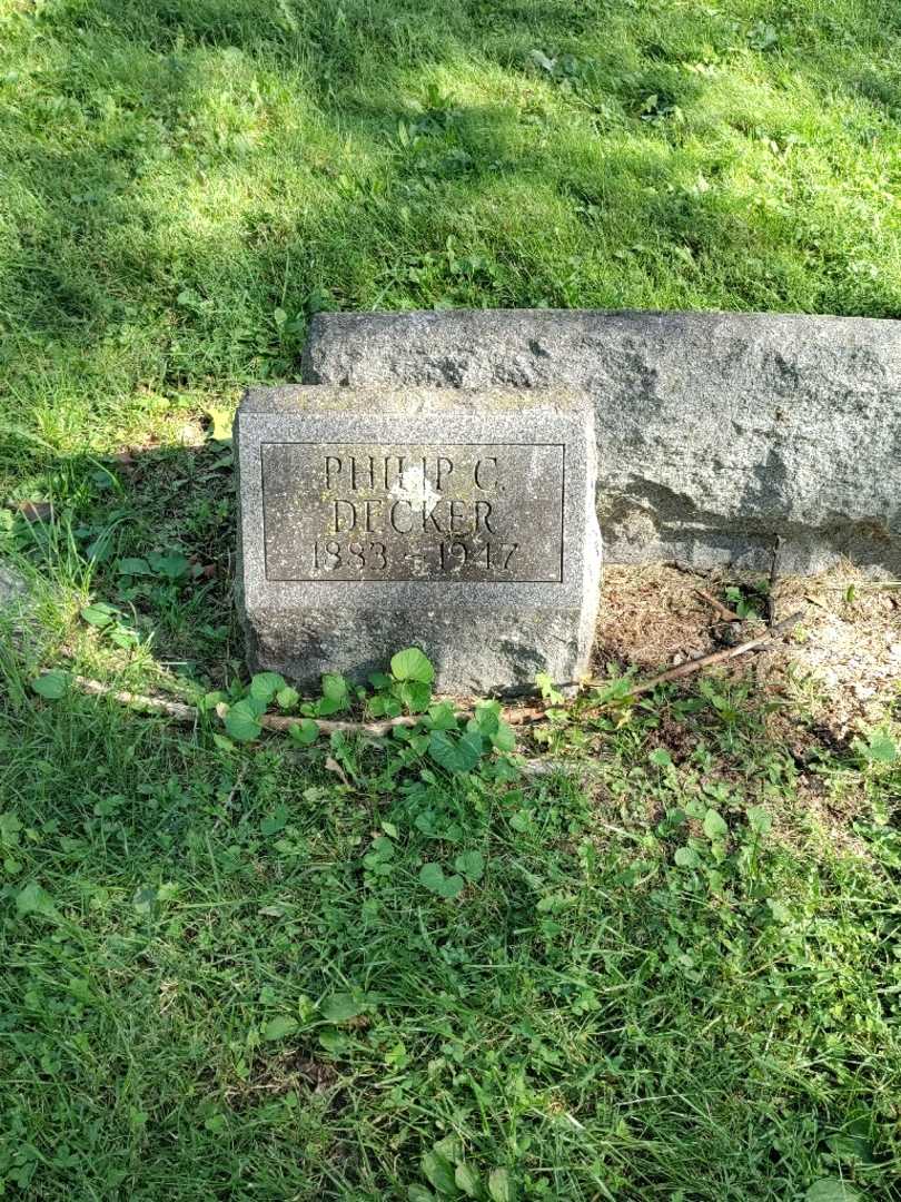 Philip C. Decker's grave. Photo 2