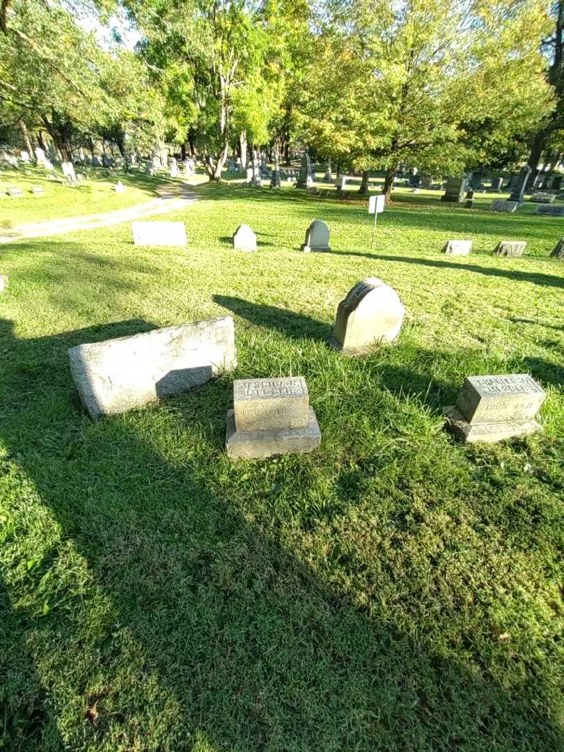 Jessica B. Bates's grave. Photo 1