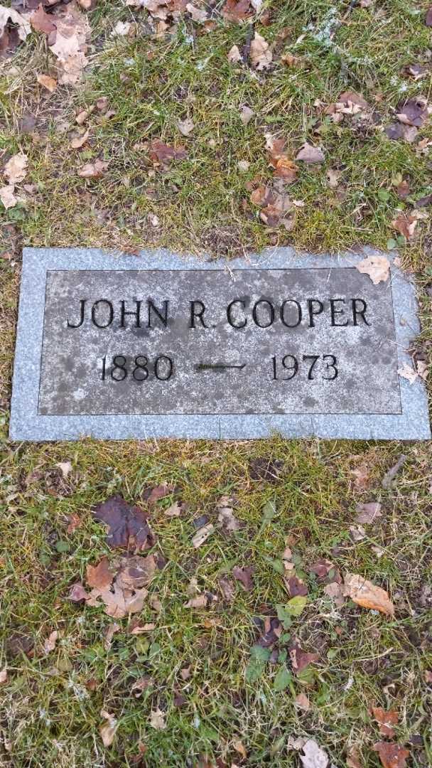 John R. Cooper's grave. Photo 4