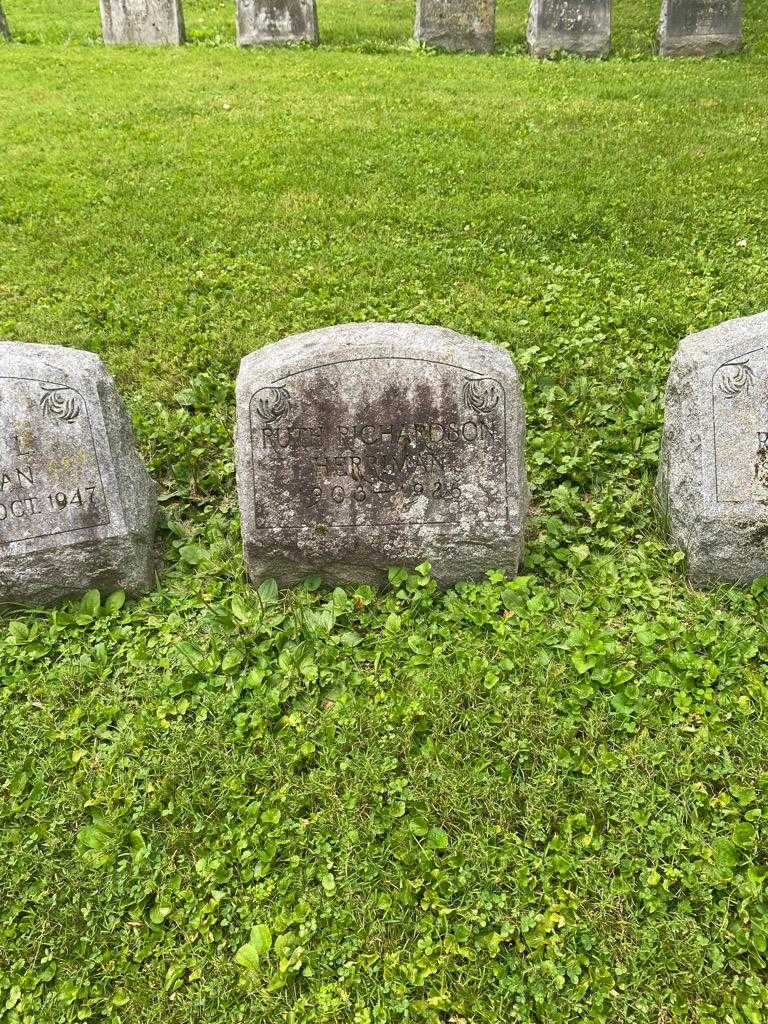 Ruth C. Herrimann Richardson's grave. Photo 2