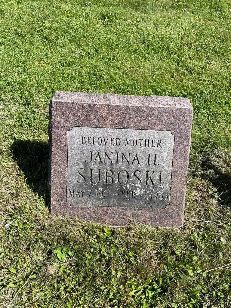 Janina H. Suboski's grave. Photo 3